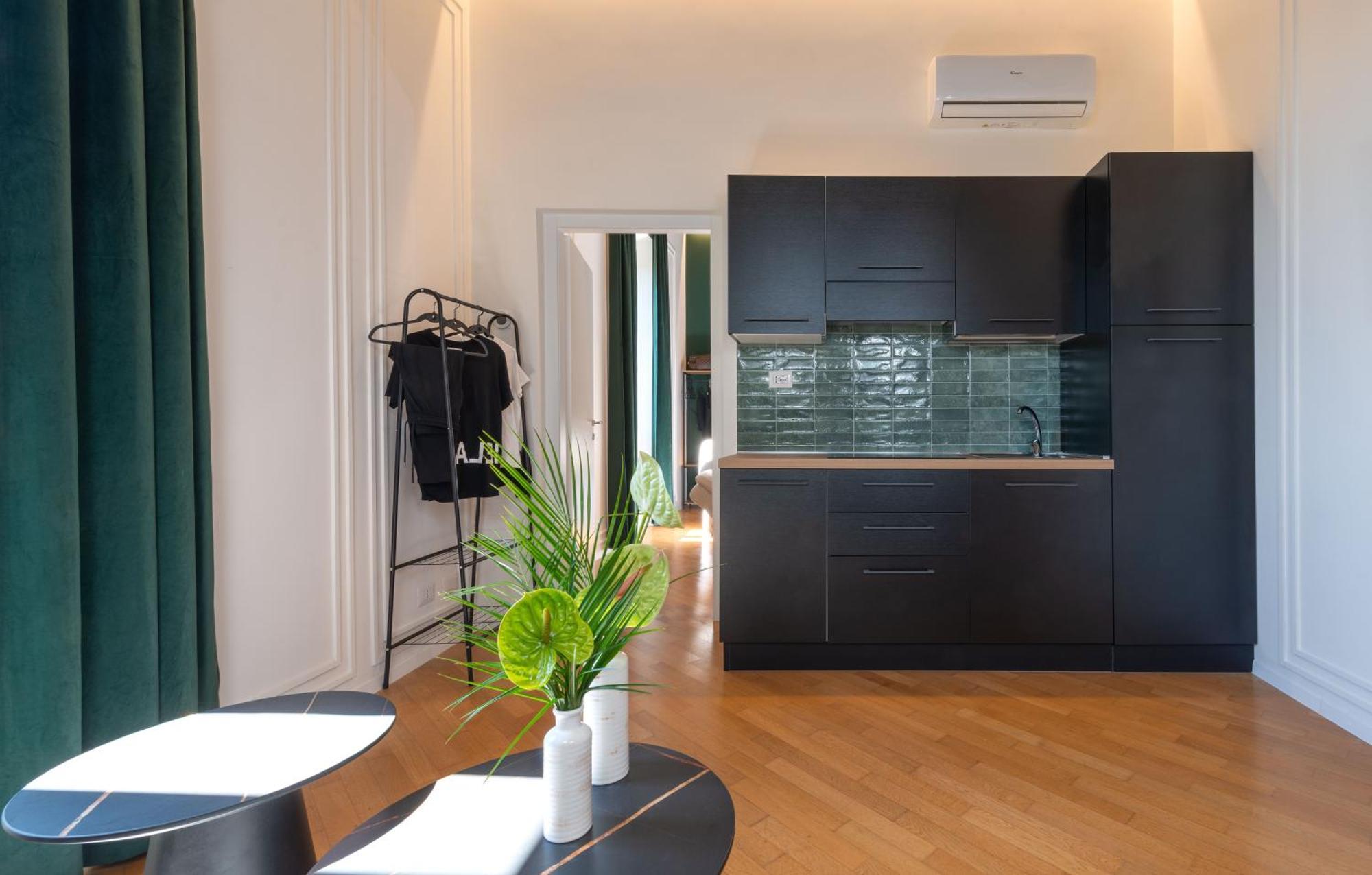 Colosseo Flats And Penthouse Рим Екстериор снимка