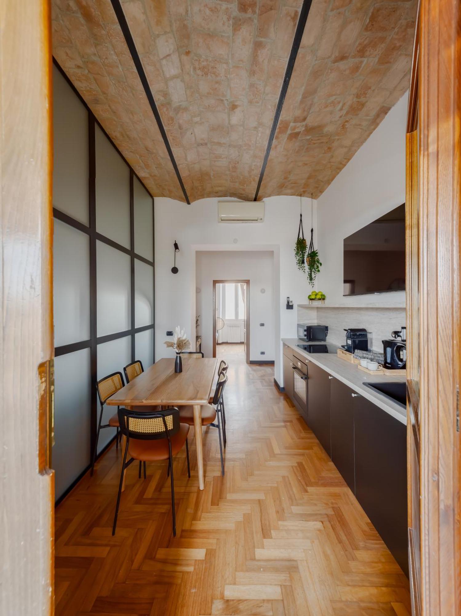 Colosseo Flats And Penthouse Рим Екстериор снимка